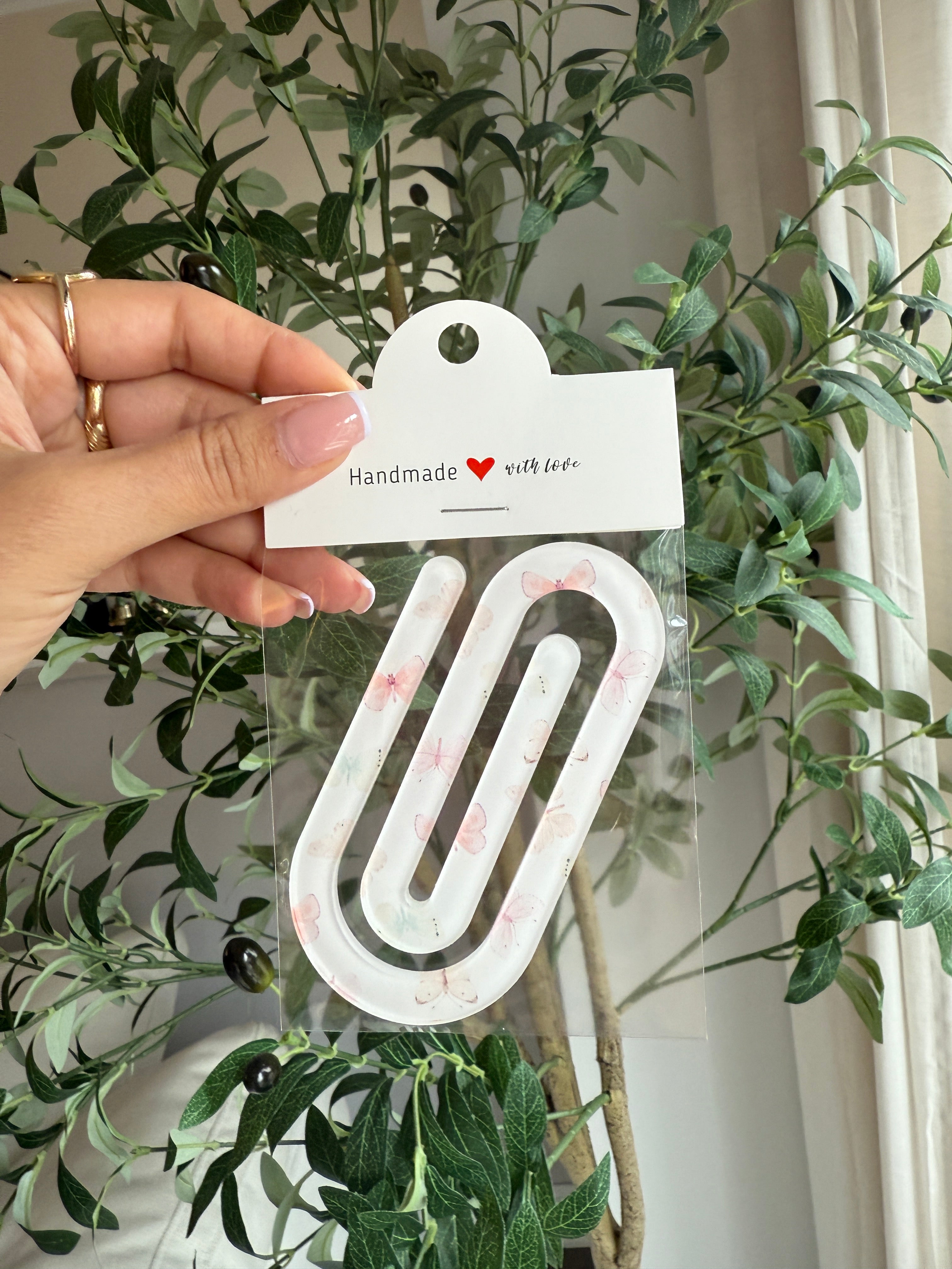 Jumbo Paperclip Bookmark
