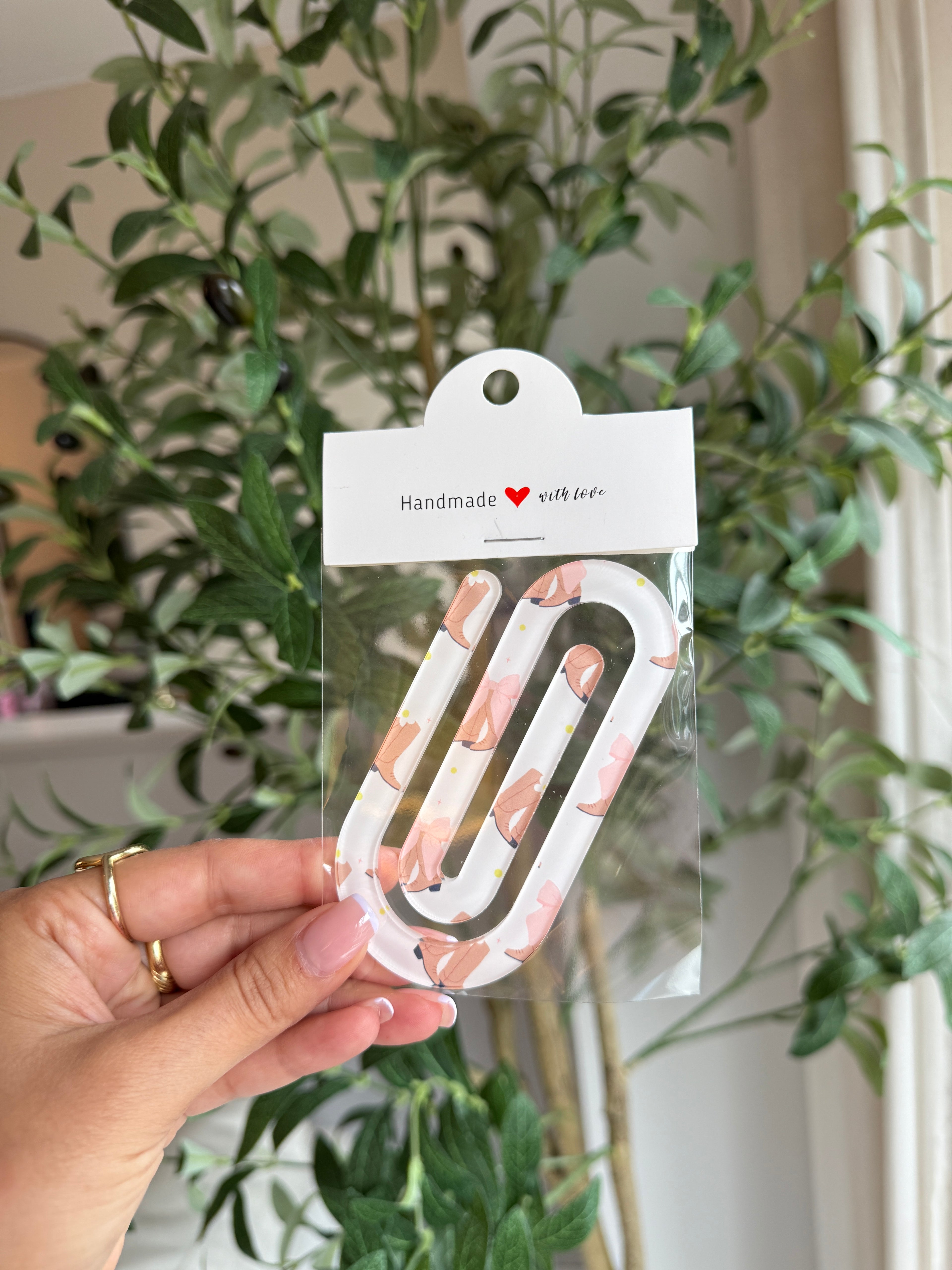 Jumbo Paperclip Bookmark
