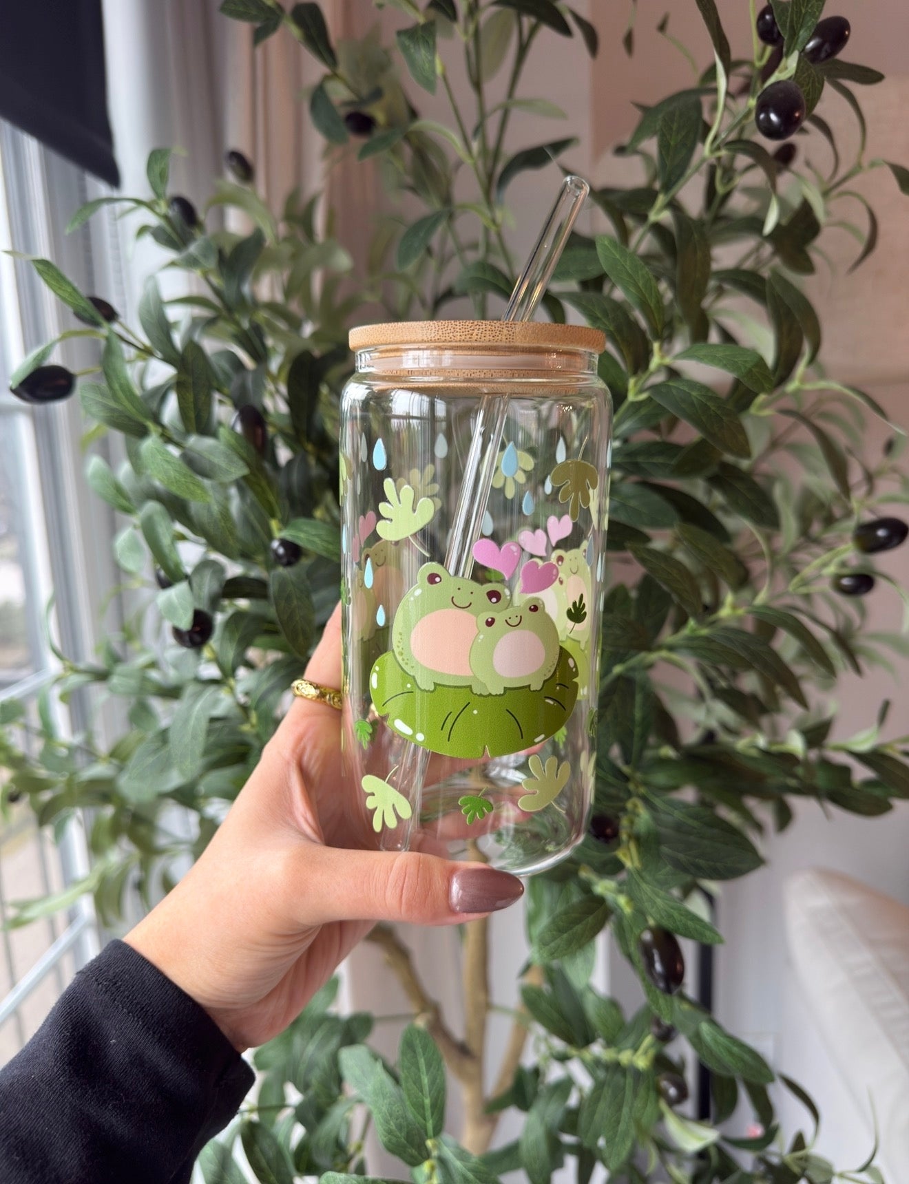 Frogs & Kisses Glass Cup