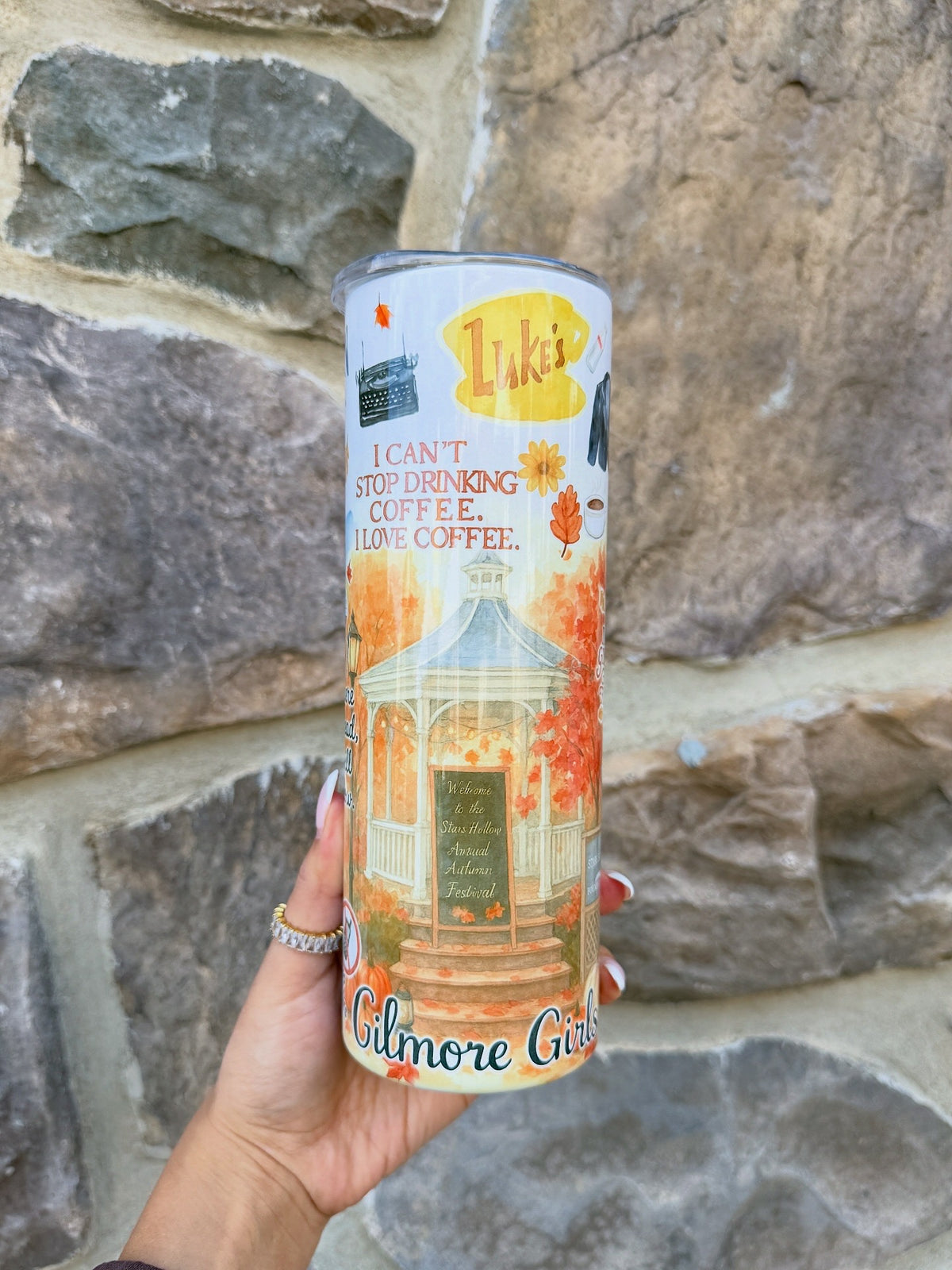 Gobelet de voyage inspiré de Stars Hollow