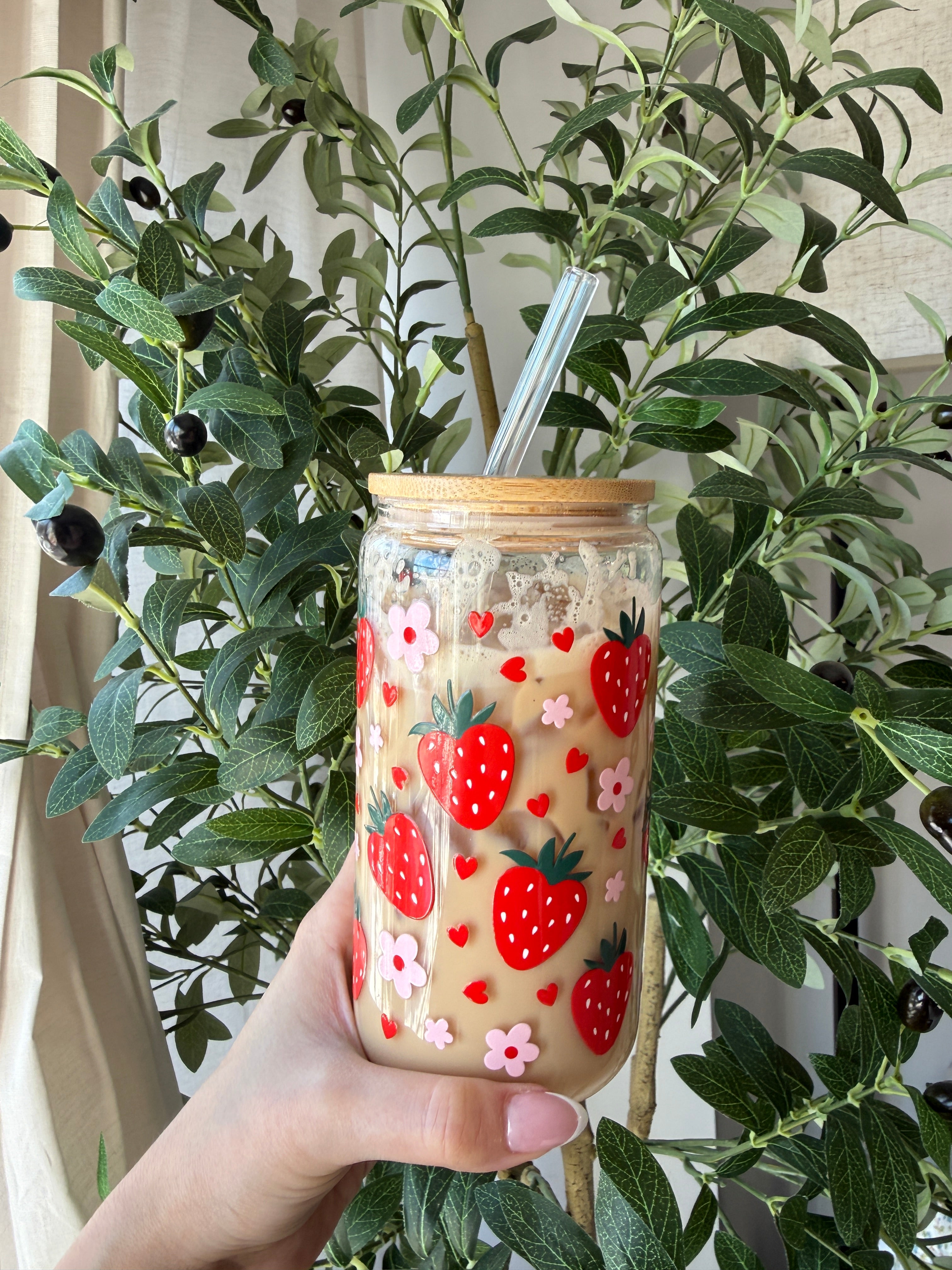 Verre « Fraises et cœurs »