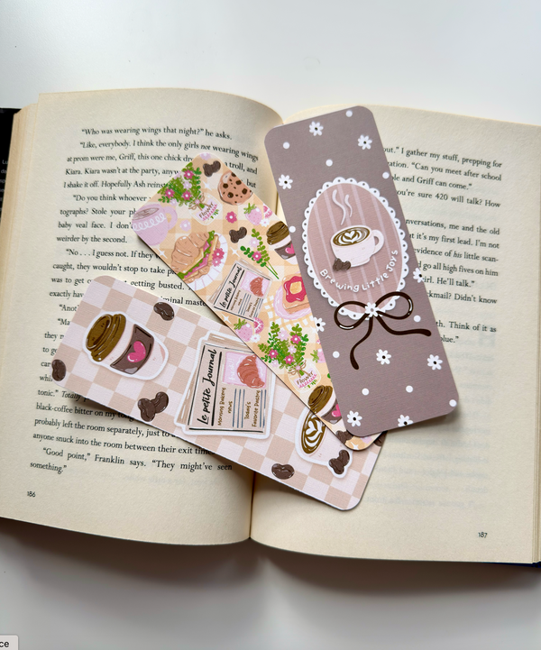 Le Petite Journal Linen Bookmark