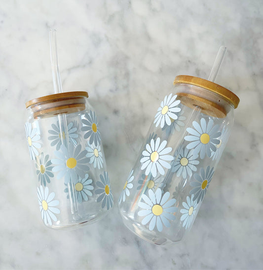 LIGHT BLUE DAISIES GLASS